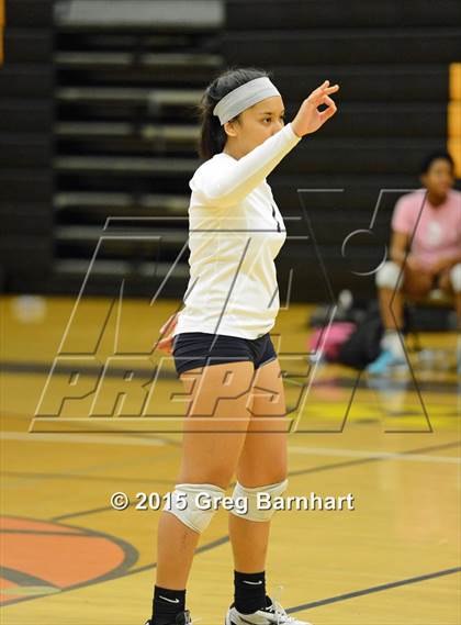 Thumbnail 1 in Inderkum @ Yuba City photogallery.