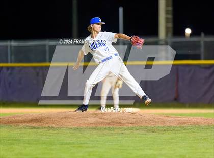 Thumbnail 3 in Lennard @ Jesuit (Saladino) photogallery.