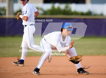 Thumbnail 1 in Lennard @ Jesuit (Saladino) photogallery.