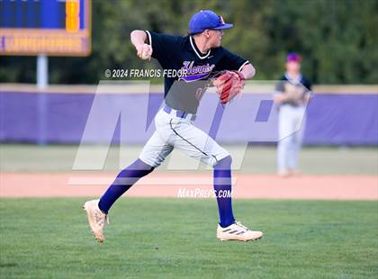 Thumbnail 3 in Lennard @ Jesuit (Saladino) photogallery.
