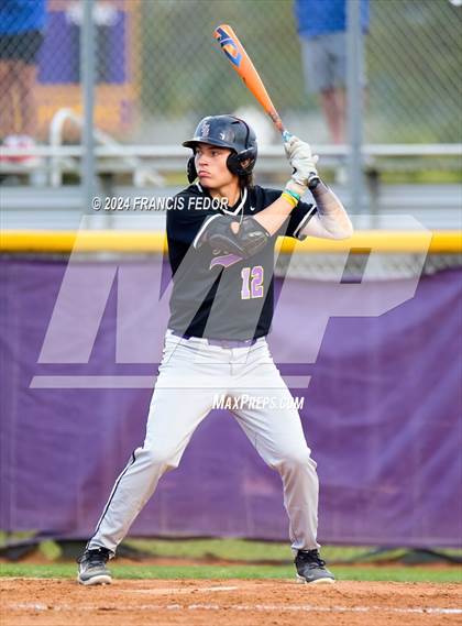 Thumbnail 3 in Lennard @ Jesuit (Saladino) photogallery.