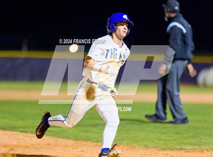 Thumbnail 3 in Lennard @ Jesuit (Saladino) photogallery.