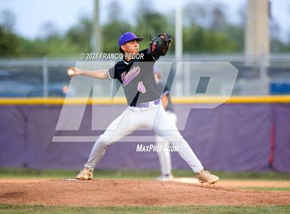 Thumbnail 3 in Lennard @ Jesuit (Saladino) photogallery.