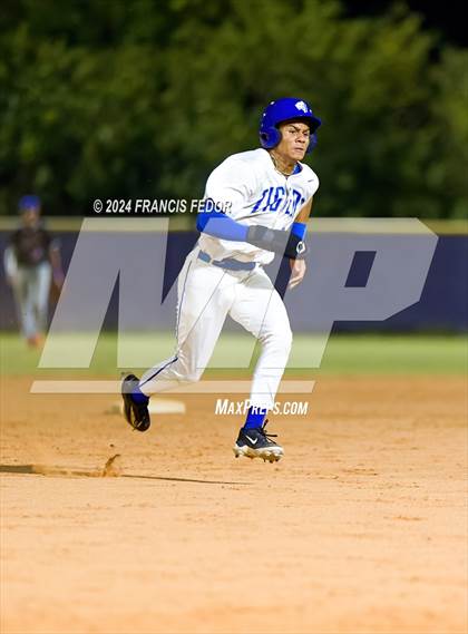 Thumbnail 2 in Lennard @ Jesuit (Saladino) photogallery.