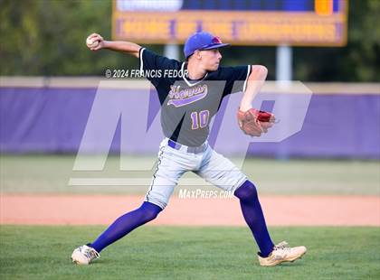 Thumbnail 1 in Lennard @ Jesuit (Saladino) photogallery.