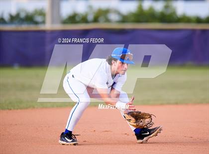 Thumbnail 3 in Lennard @ Jesuit (Saladino) photogallery.
