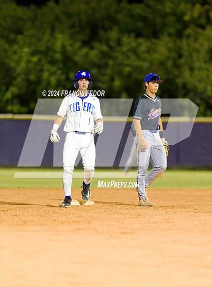 Thumbnail 3 in Lennard @ Jesuit (Saladino) photogallery.