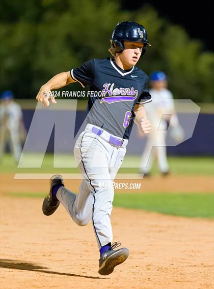 Thumbnail 3 in Lennard @ Jesuit (Saladino) photogallery.