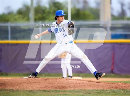 Thumbnail 2 in Lennard @ Jesuit (Saladino) photogallery.
