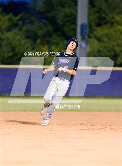 Thumbnail 3 in Lennard @ Jesuit (Saladino) photogallery.