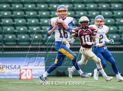 Thumbnail 1 in Cheektowaga vs. Maine-Endwell (NYSPHSAA Class B Semifinal) photogallery.