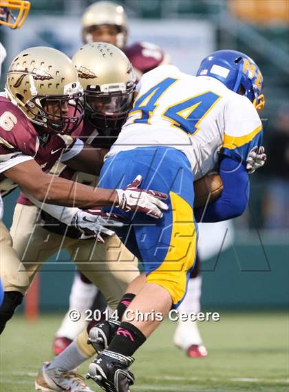 Thumbnail 3 in Cheektowaga vs. Maine-Endwell (NYSPHSAA Class B Semifinal) photogallery.