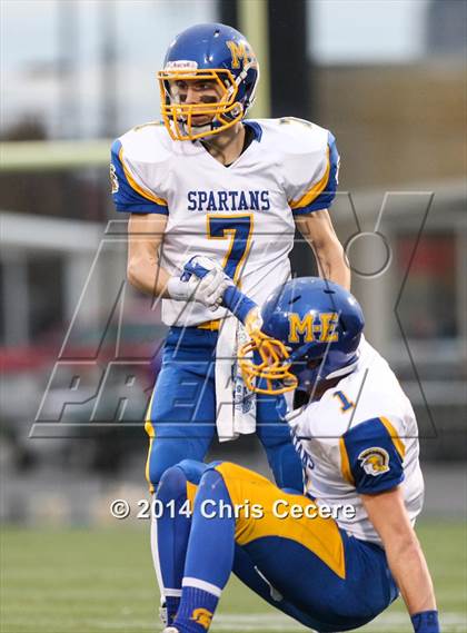 Thumbnail 3 in Cheektowaga vs. Maine-Endwell (NYSPHSAA Class B Semifinal) photogallery.