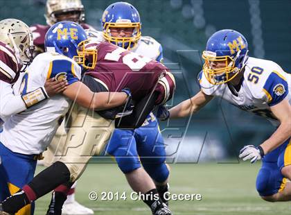 Thumbnail 3 in Cheektowaga vs. Maine-Endwell (NYSPHSAA Class B Semifinal) photogallery.