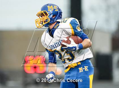 Thumbnail 3 in Cheektowaga vs. Maine-Endwell (NYSPHSAA Class B Semifinal) photogallery.