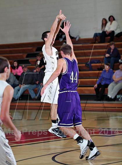 Thumbnail 1 in David Crockett vs Sevier County (Renasant Bank Christmas Tournament) photogallery.