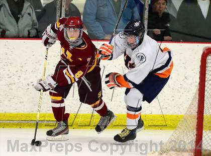 Thumbnail 3 in Sheehan @ Lyman Hall/Haddam-Killingworth photogallery.