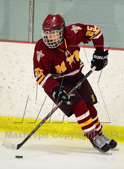 Thumbnail 3 in Sheehan @ Lyman Hall/Haddam-Killingworth photogallery.