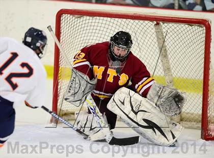 Thumbnail 2 in Sheehan @ Lyman Hall/Haddam-Killingworth photogallery.