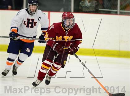 Thumbnail 3 in Sheehan @ Lyman Hall/Haddam-Killingworth photogallery.