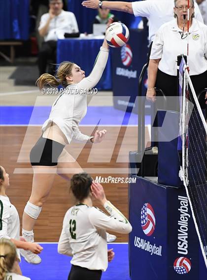 Thumbnail 3 in Mountain Vista vs. Grandview (CHSAA 5A Playoff) photogallery.
