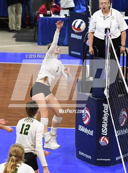 Thumbnail 3 in Mountain Vista vs. Grandview (CHSAA 5A Playoff) photogallery.