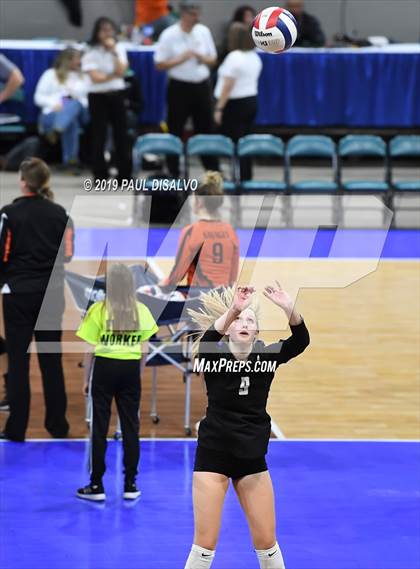 Thumbnail 2 in Mountain Vista vs. Grandview (CHSAA 5A Playoff) photogallery.