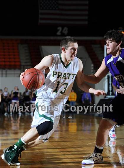 Thumbnail 3 in Pratt vs. Coffeyville-Field Kindley (KSHSAA 4A 1st Round) photogallery.