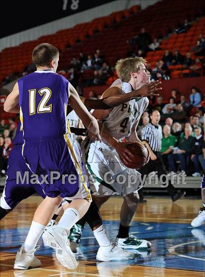 Thumbnail 1 in Pratt vs. Coffeyville-Field Kindley (KSHSAA 4A 1st Round) photogallery.