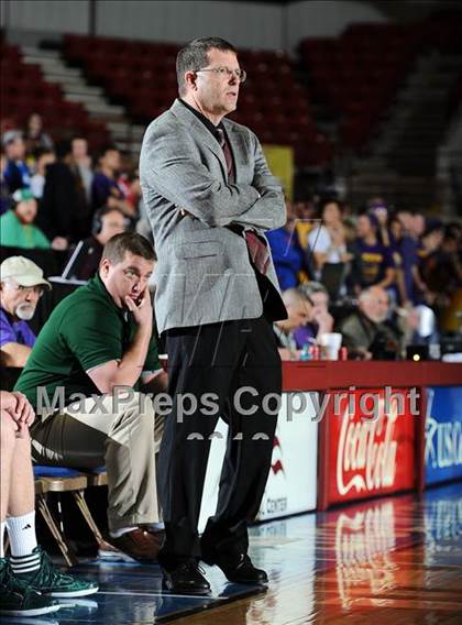Thumbnail 3 in Pratt vs. Coffeyville-Field Kindley (KSHSAA 4A 1st Round) photogallery.