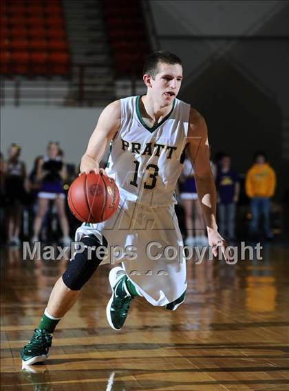 Thumbnail 2 in Pratt vs. Coffeyville-Field Kindley (KSHSAA 4A 1st Round) photogallery.
