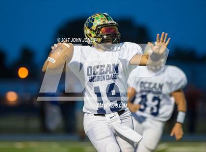 Thumbnail 2 in All-Shore Gridiron Classic (Monmouth vs. Ocean) photogallery.