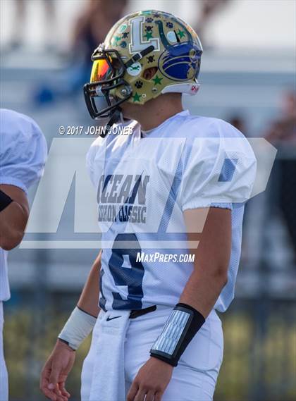 Thumbnail 2 in All-Shore Gridiron Classic (Monmouth vs. Ocean) photogallery.