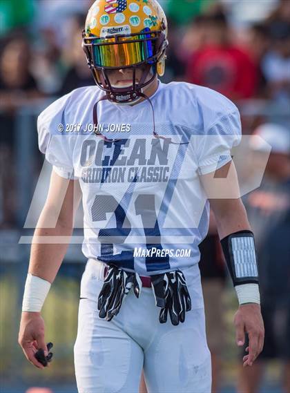 Thumbnail 3 in All-Shore Gridiron Classic (Monmouth vs. Ocean) photogallery.