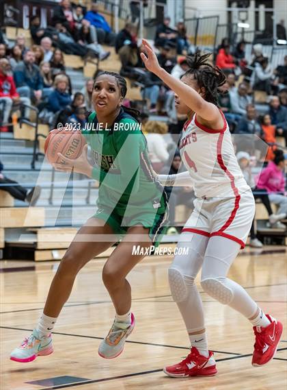 Thumbnail 2 in Cathedral vs. Lawrence North (IHSAA 4A sectional 10 semi-final) photogallery.