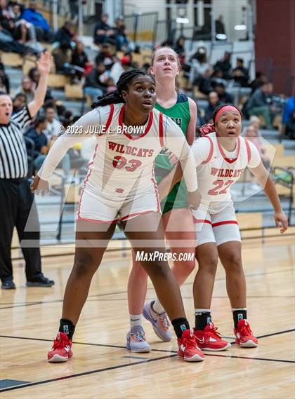 Thumbnail 3 in Cathedral vs. Lawrence North (IHSAA 4A sectional 10 semi-final) photogallery.