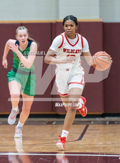 Thumbnail 1 in Cathedral vs. Lawrence North (IHSAA 4A sectional 10 semi-final) photogallery.