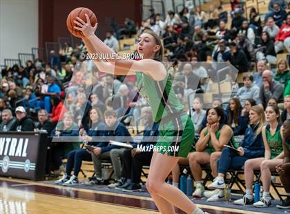 Thumbnail 2 in Cathedral vs. Lawrence North (IHSAA 4A sectional 10 semi-final) photogallery.