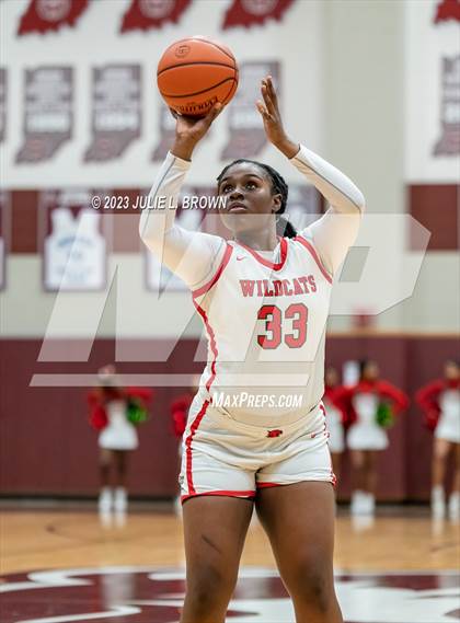 Thumbnail 1 in Cathedral vs. Lawrence North (IHSAA 4A sectional 10 semi-final) photogallery.