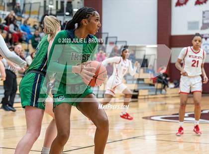 Thumbnail 3 in Cathedral vs. Lawrence North (IHSAA 4A sectional 10 semi-final) photogallery.