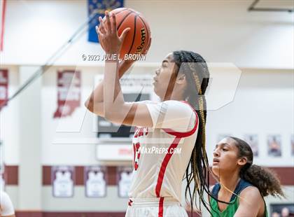Thumbnail 2 in Cathedral vs. Lawrence North (IHSAA 4A sectional 10 semi-final) photogallery.