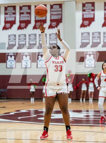 Thumbnail 2 in Cathedral vs. Lawrence North (IHSAA 4A sectional 10 semi-final) photogallery.