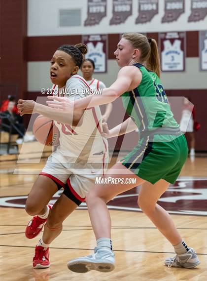 Thumbnail 3 in Cathedral vs. Lawrence North (IHSAA 4A sectional 10 semi-final) photogallery.