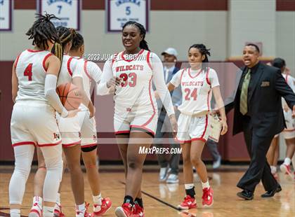 Thumbnail 3 in Cathedral vs. Lawrence North (IHSAA 4A sectional 10 semi-final) photogallery.