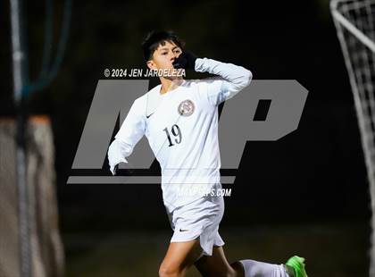 Thumbnail 2 in Erie @ Liberty (CHSAA 5A Round 1) photogallery.
