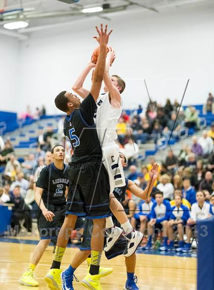 Thumbnail 1 in Bishop Carroll vs. Lincoln Park Performing Arts (PIAA Class A Quarterfinal) photogallery.