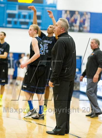 Thumbnail 3 in Bishop Carroll vs. Lincoln Park Performing Arts (PIAA Class A Quarterfinal) photogallery.