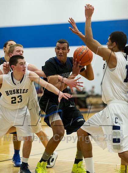 Thumbnail 2 in Bishop Carroll vs. Lincoln Park Performing Arts (PIAA Class A Quarterfinal) photogallery.