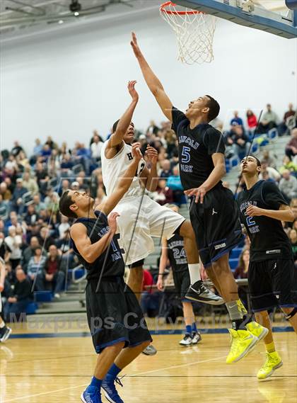 Thumbnail 3 in Bishop Carroll vs. Lincoln Park Performing Arts (PIAA Class A Quarterfinal) photogallery.