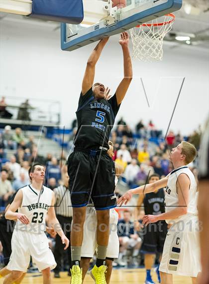 Thumbnail 3 in Bishop Carroll vs. Lincoln Park Performing Arts (PIAA Class A Quarterfinal) photogallery.